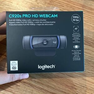 NWT Logitech C920s PRO HD Webcam